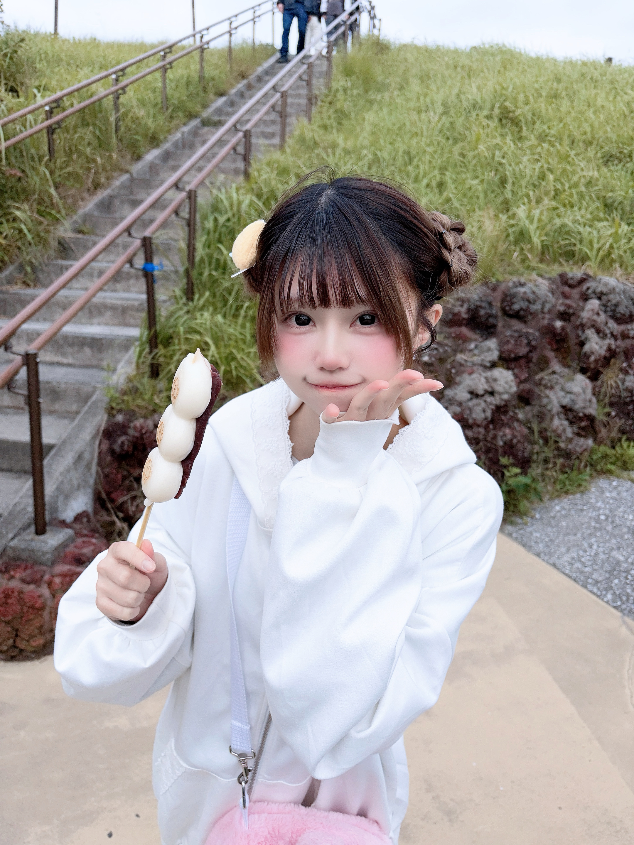 下次我们一起去看海好不好⋆̩☂︎*̣(*´꒳`*)⋆̩☂︎*̣̩p2是山上太冷变
