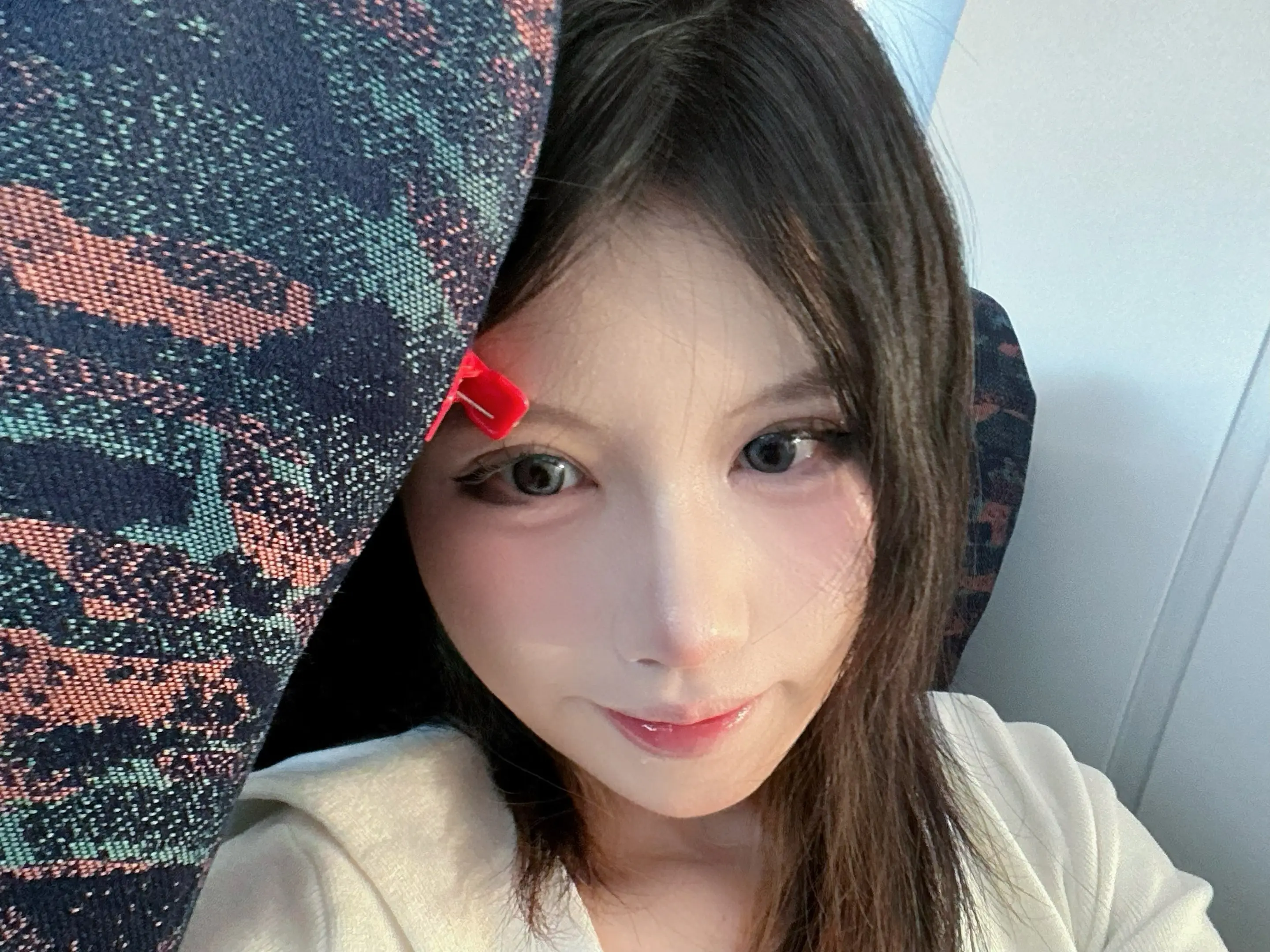 我要挣很多钱 买下我们的距离 买下过去的鸿沟 买下这辈子想见你就能见到你的心