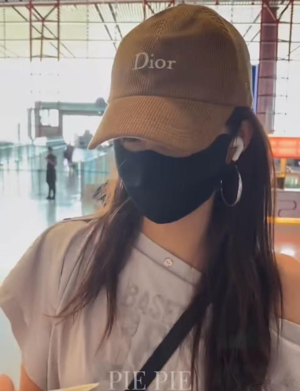 艾米进组百妖谱艾米出发进组百妖谱！艾米出发进组百妖谱
