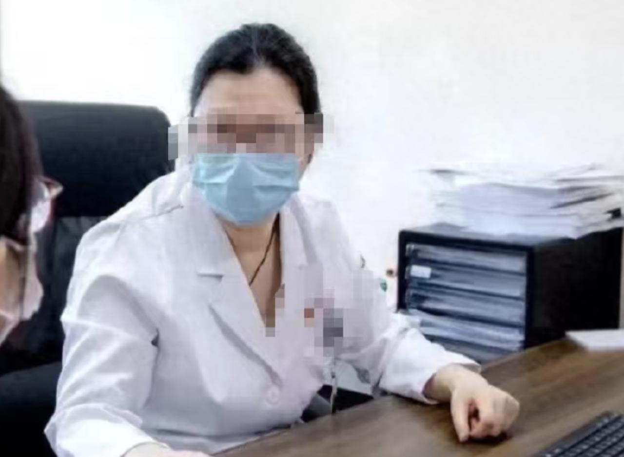家住浙江杭州的一对夫妻，年轻那会儿感情特别甜蜜，平日里十分注重二人相处的私密时光