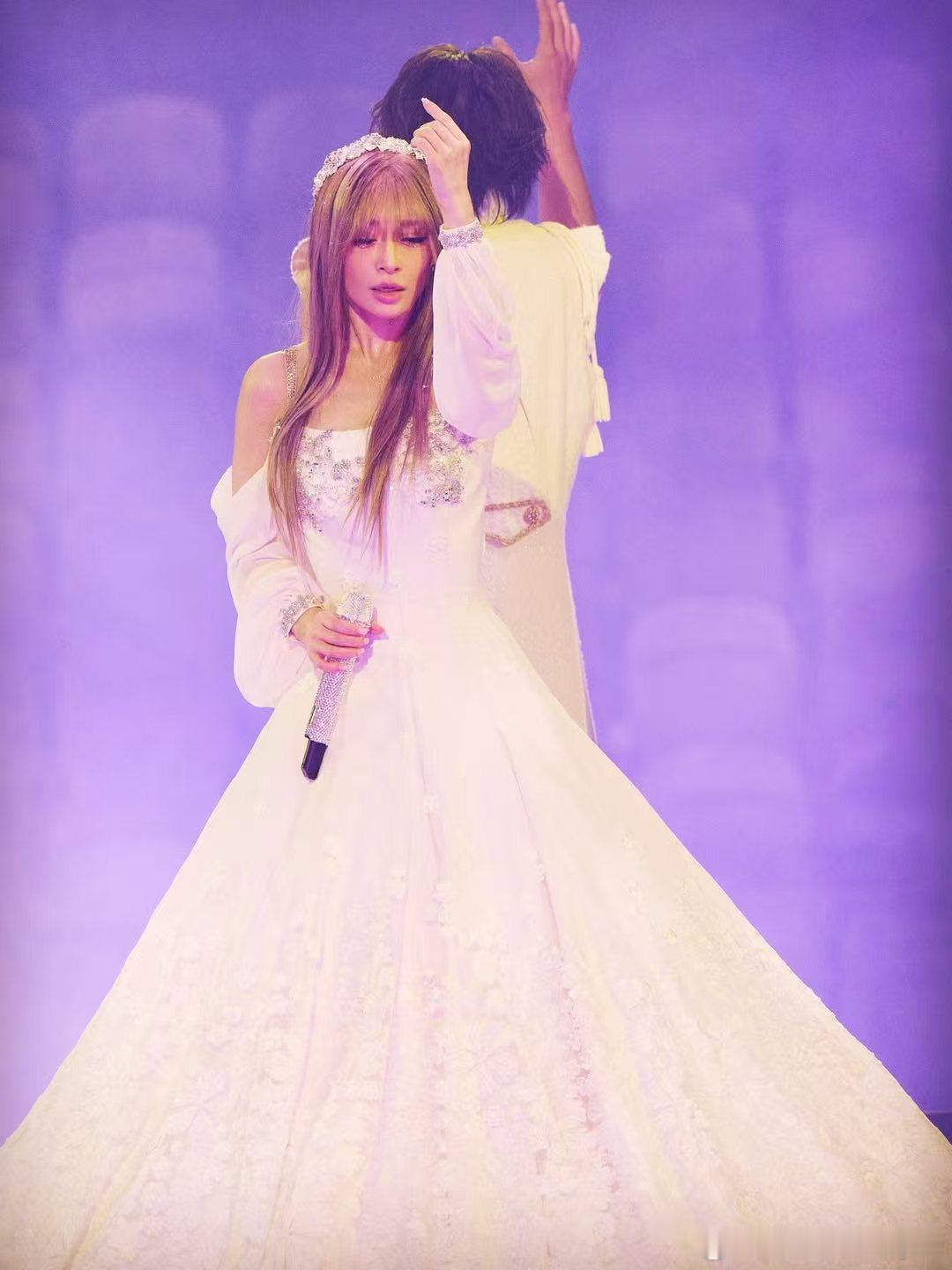 美神降临亚洲天后滨崎步