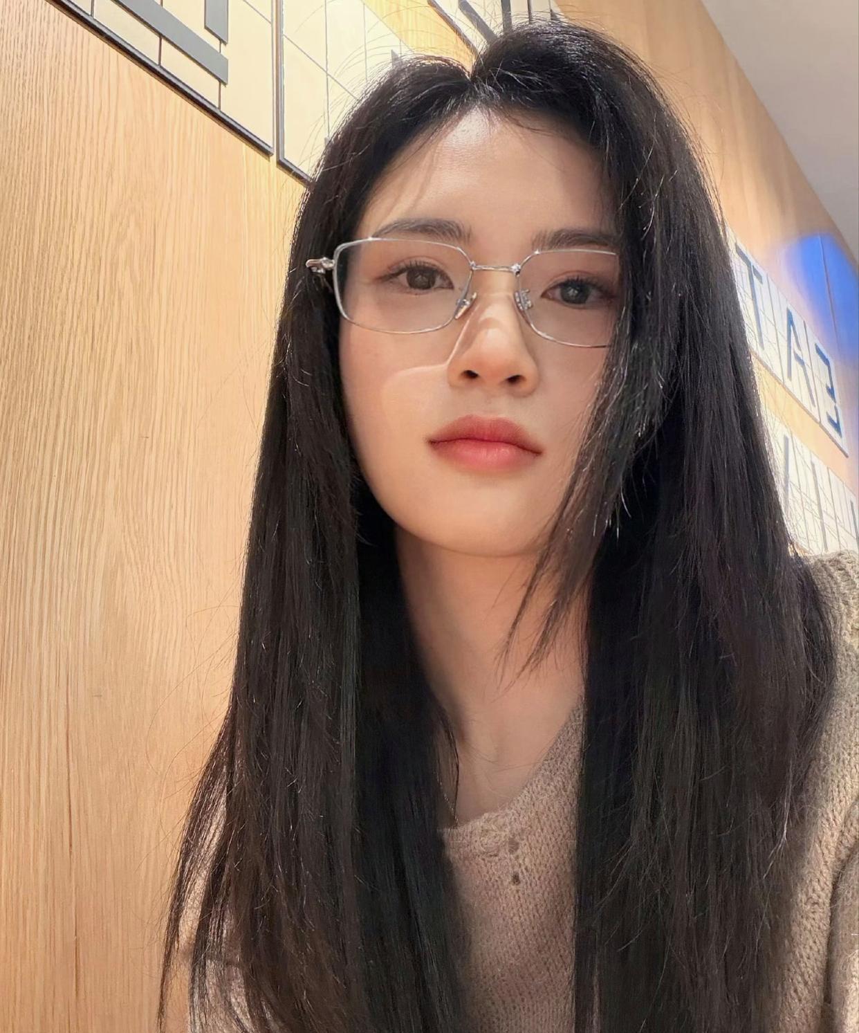 职场就要柔中带刚，今天刚定了！