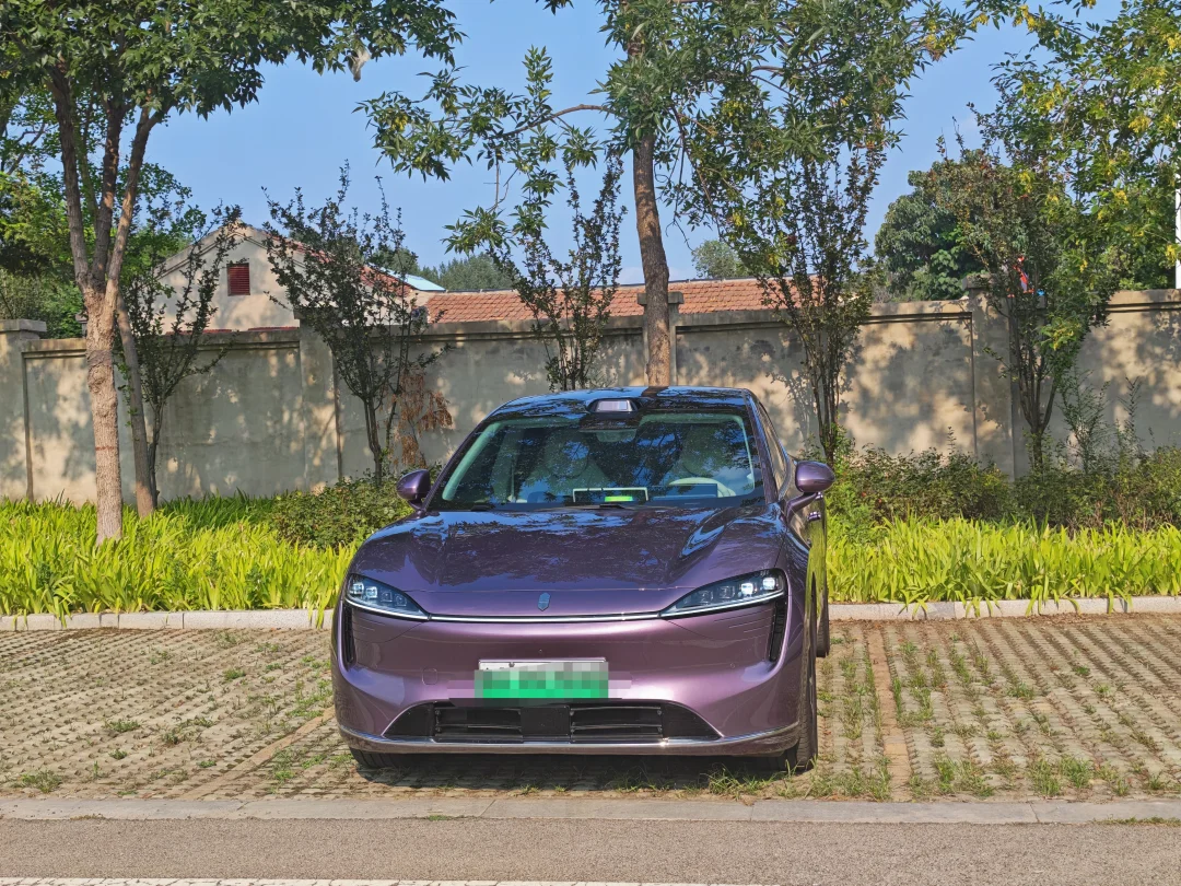 含泪出😭智界 R7