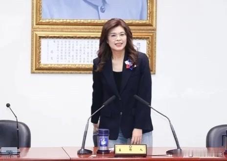 国民党主席郑丽文今晚将率团访美，下午在开记者会表示，此行除了将与美国国务院、国防