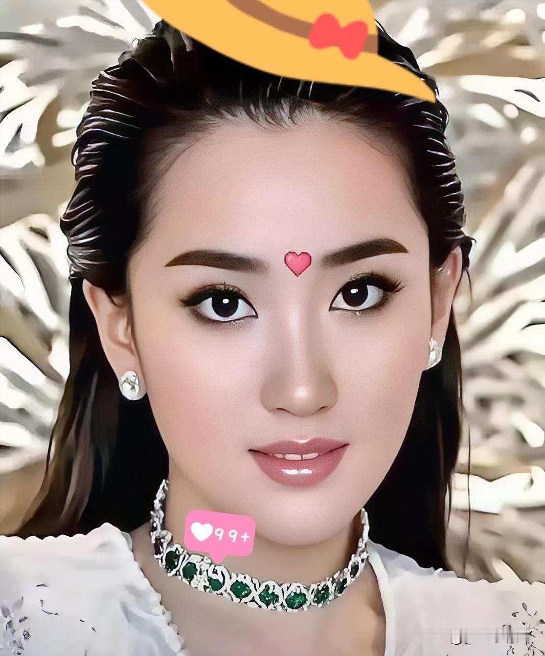 刚刚得知，
泰国正式宣布了 ​！

2025年10月24日晚，泰国王太后诗丽吉逝