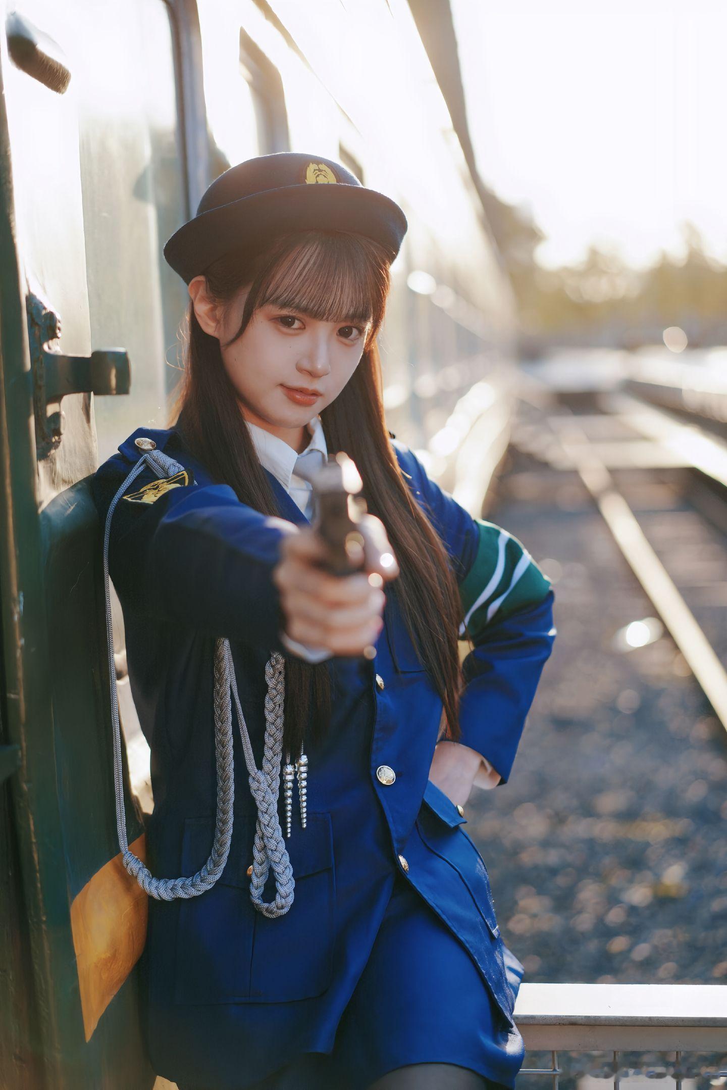 人像摄影 举起手来美女绘梦长廊