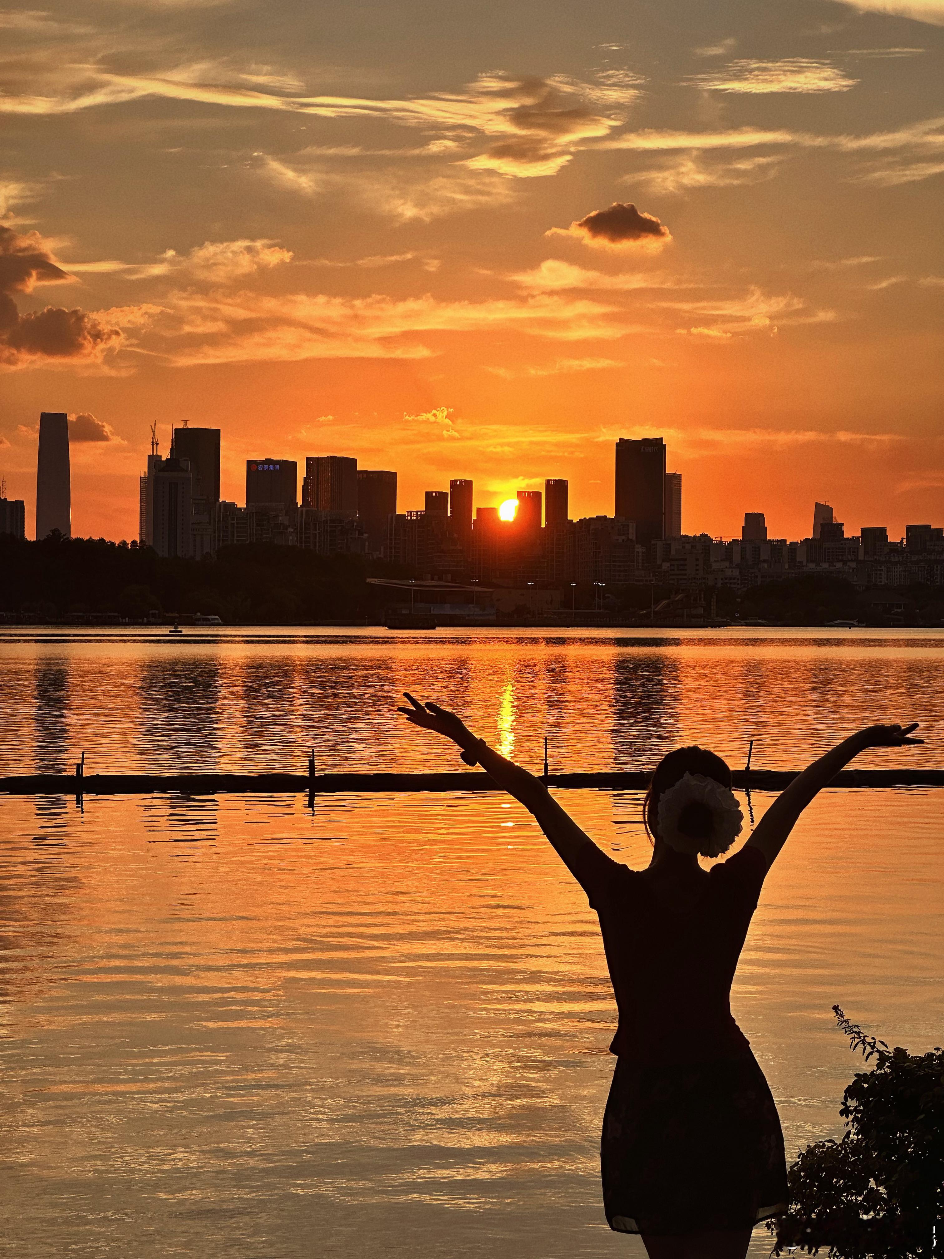 东湖还是很舒服的[可爱] ​​​