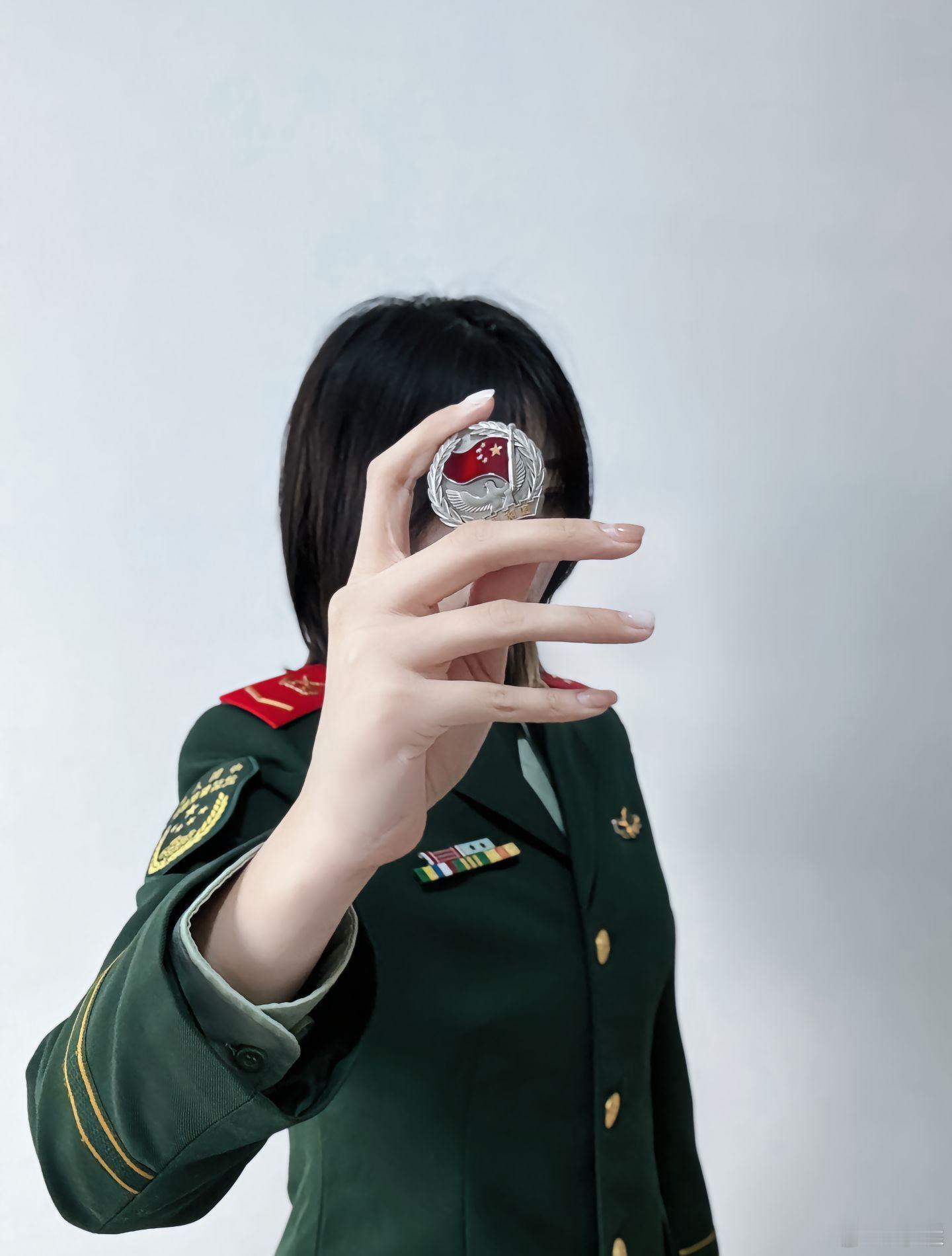早安军迷 你记得花 花就不会枯萎 你记得我 我就一直在 ​​​