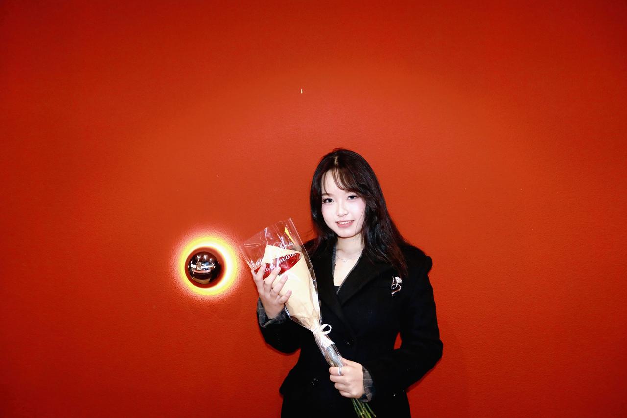 太原人像摄影约拍跟拍万象城迎新年人像原创原图直出照片