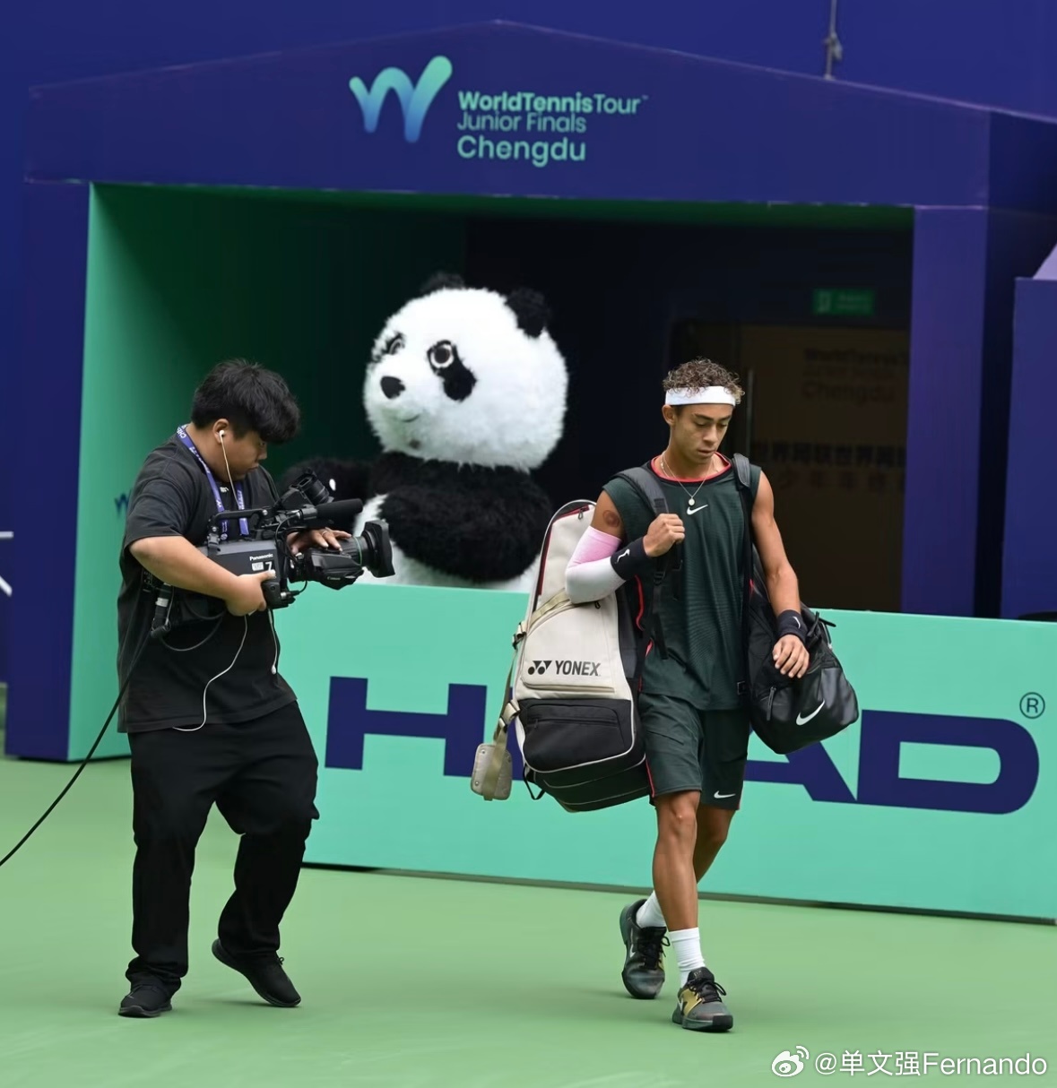 乔丹·李！！！2026年温网青少年男单冠军，从资格赛一路夺冠🏆同时，他也是Iv