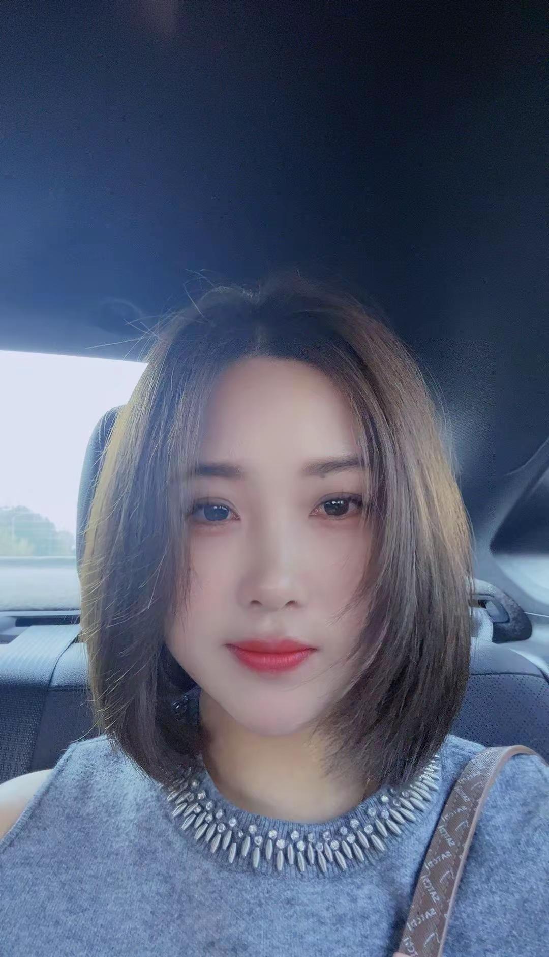 我只想把自己养得越来越快乐！越来越平静！至于其他！真的没有那么重要！