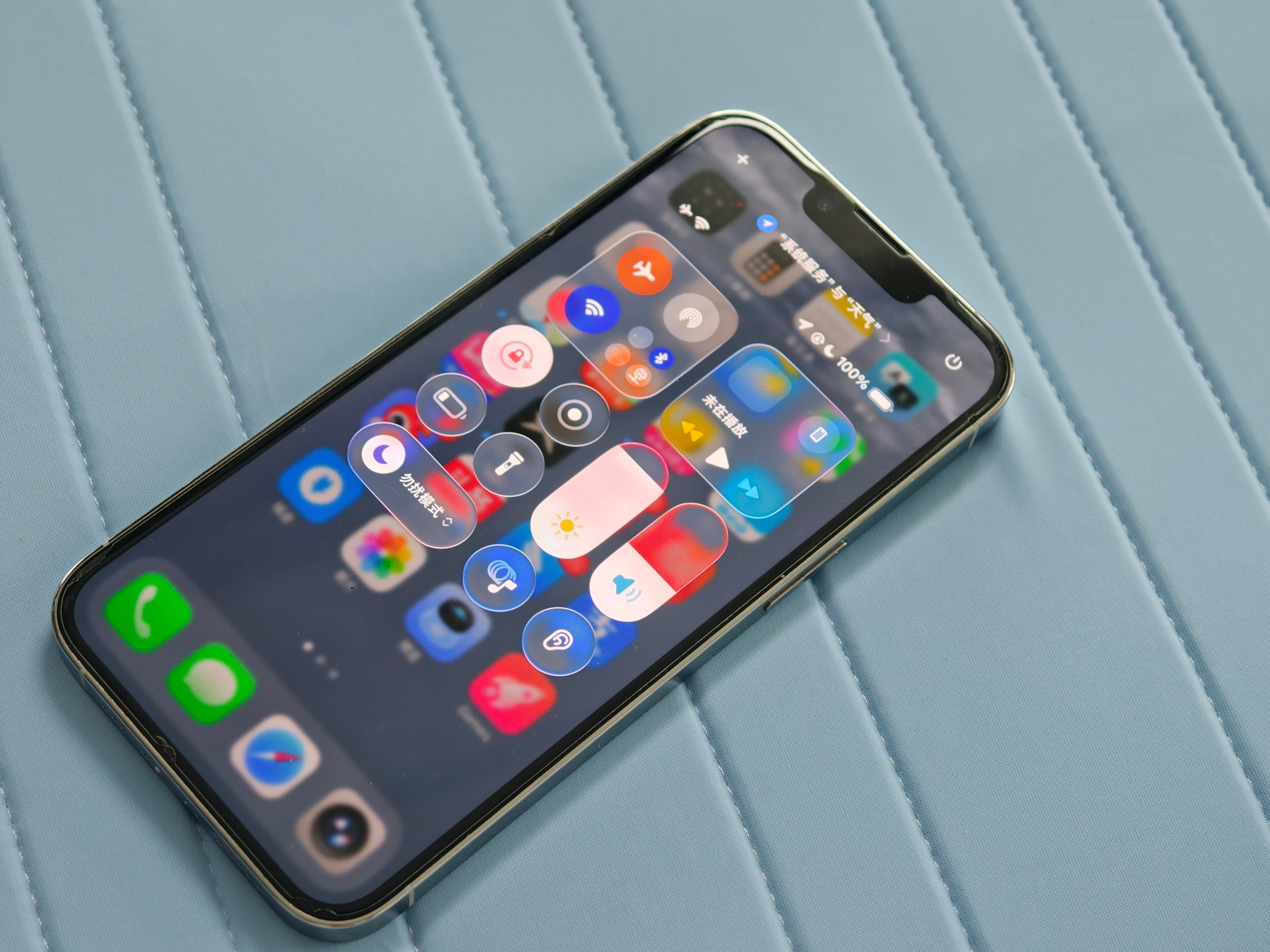 老iPhone不建议现在更新，有点卡哈哈[允悲] ​​​