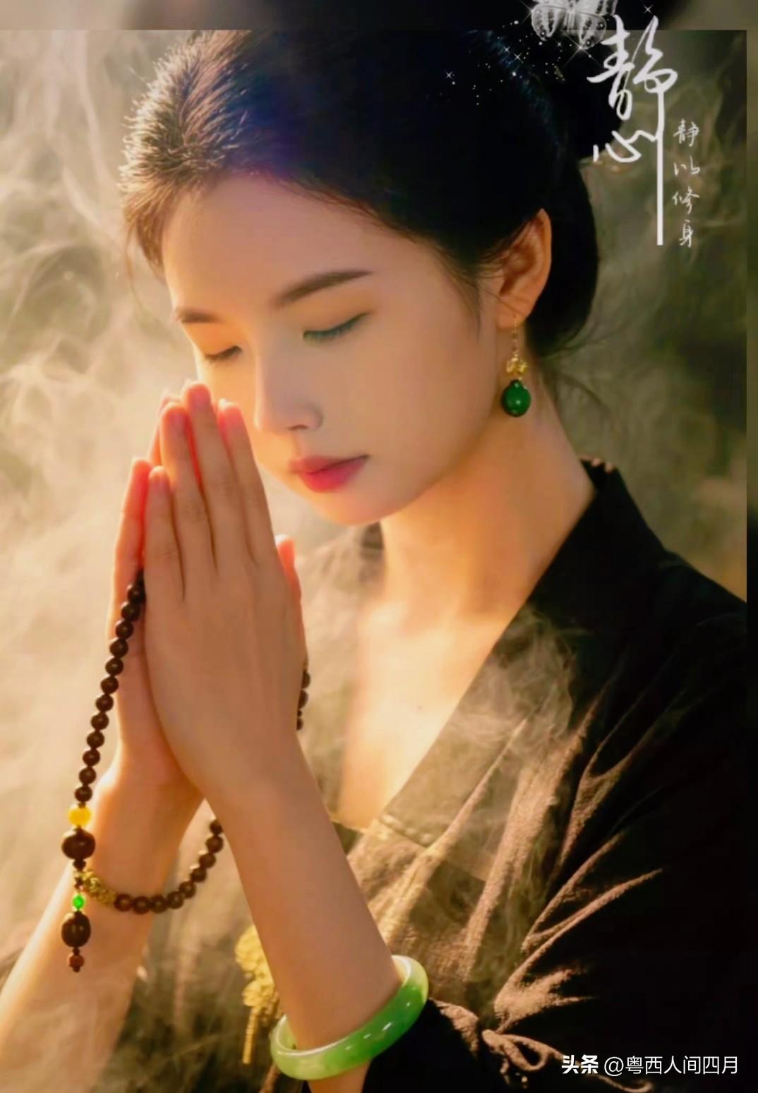 师傅说一个人不经历极致的痛苦是很难自己开悟的。因为生命往往在痛苦中觉醒。
有两种