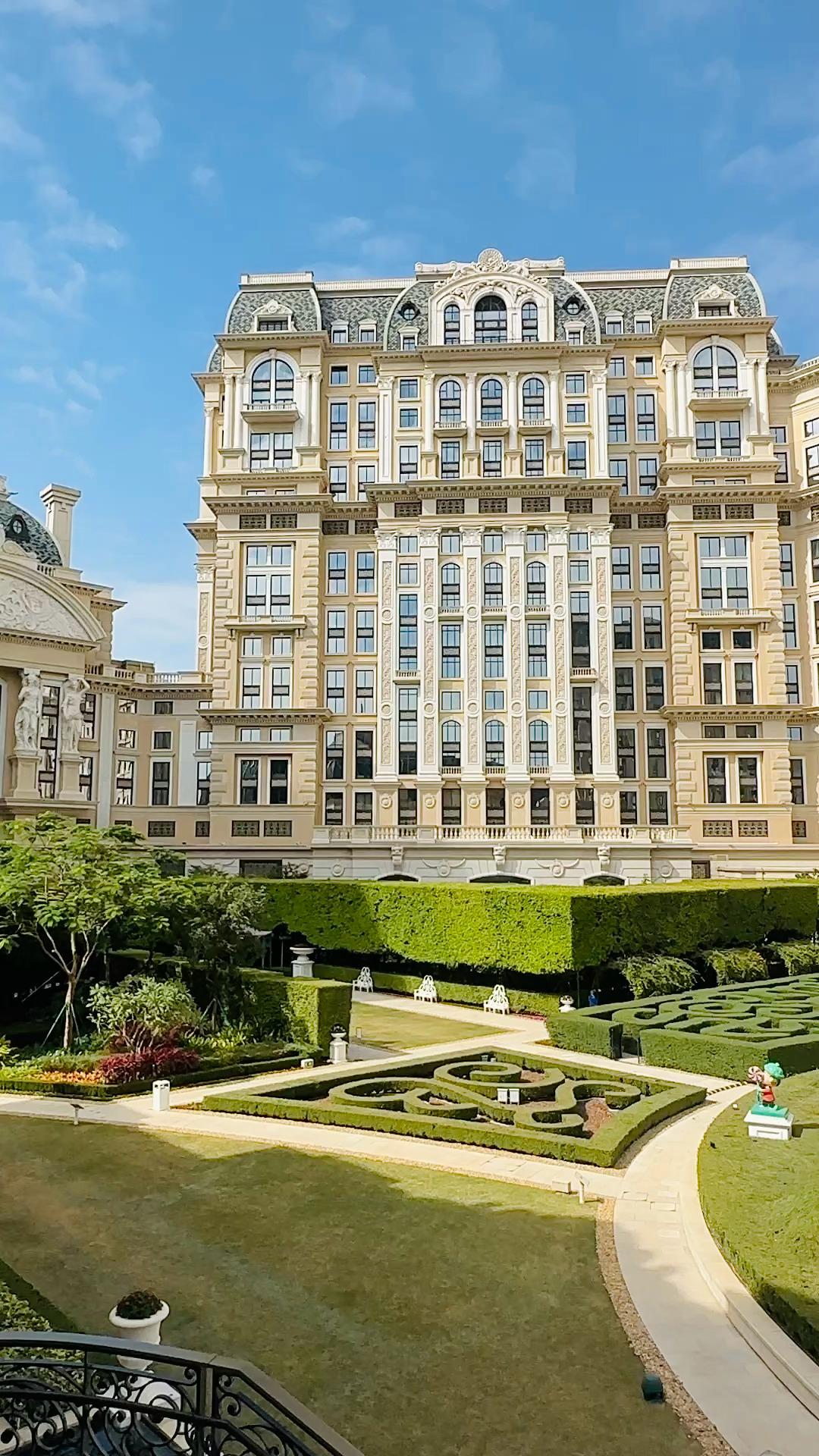 人是自己的幸福设计者  