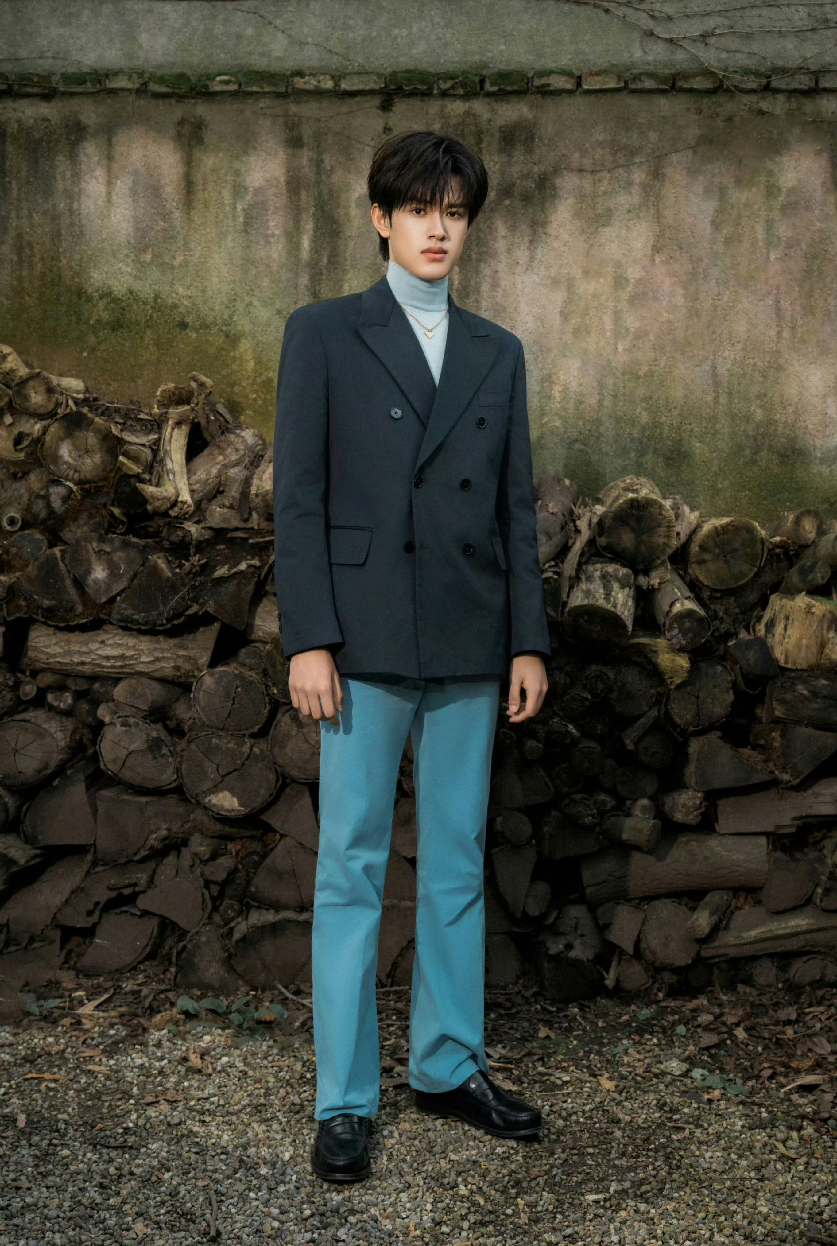 张极｜Prada大秀 张极出席Prada 2026秋冬女装大秀，身着品牌2026