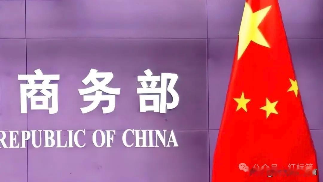 最近，美国有点悲催！特别是面对中国，弹指一挥收，美国就被打趴下了！
 
特朗普格