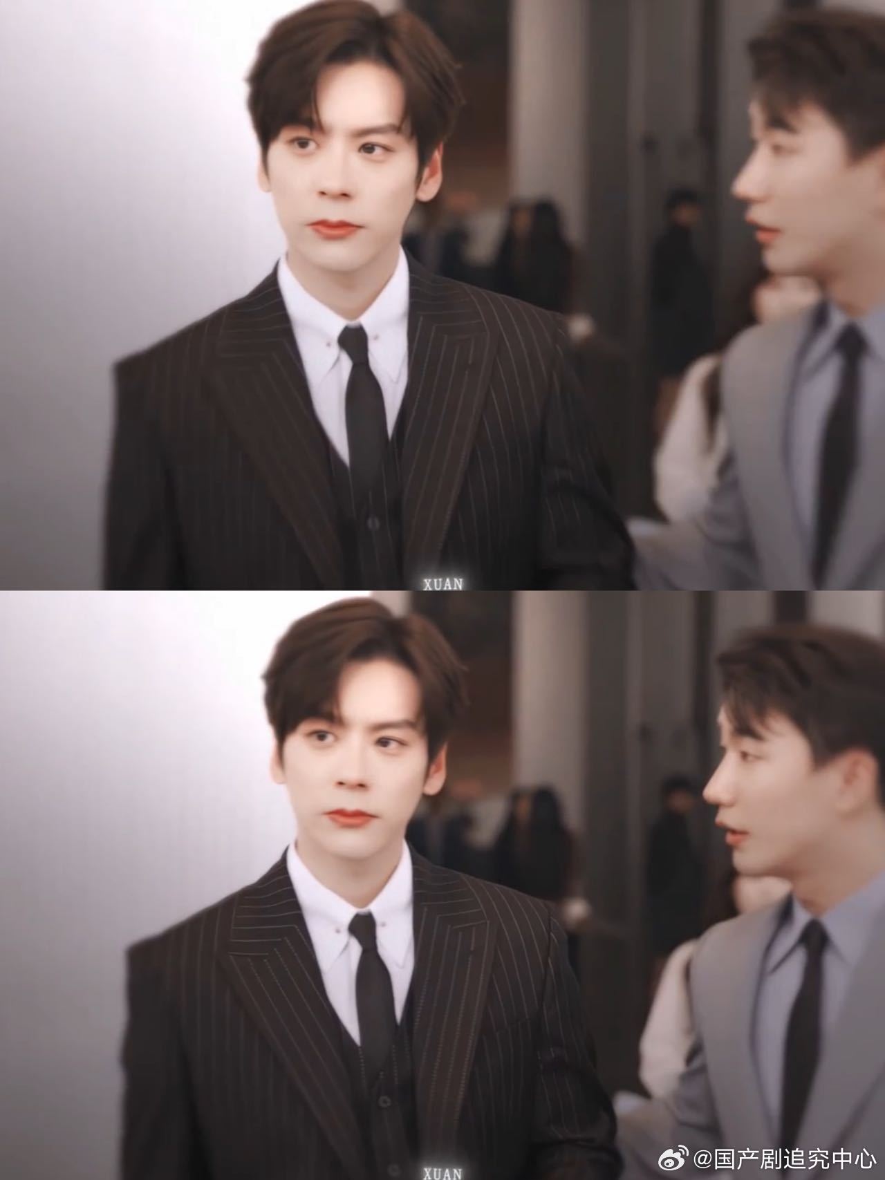 魏哲鸣戏里戏外真校草 不得不说魏哲鸣这张脸还是很权威的，拿在以前来说也是校草级别