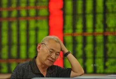 A股又进入大分化阶段，今天A股三大指数涨跌不一，沪指微跌0.11%，深成指上涨0