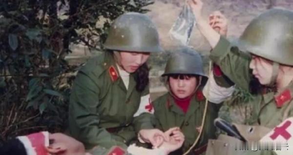 1984年，战士李陶雄中弹后抢救无效，壮烈牺牲。谁知，遗体送往后方安葬时，莫名从