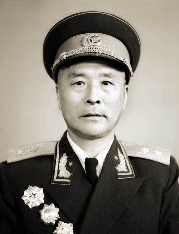 1936年红军团长牺牲后被士兵掩埋，一位路过的老妇人竟割下他身上的腐肉，这是为什