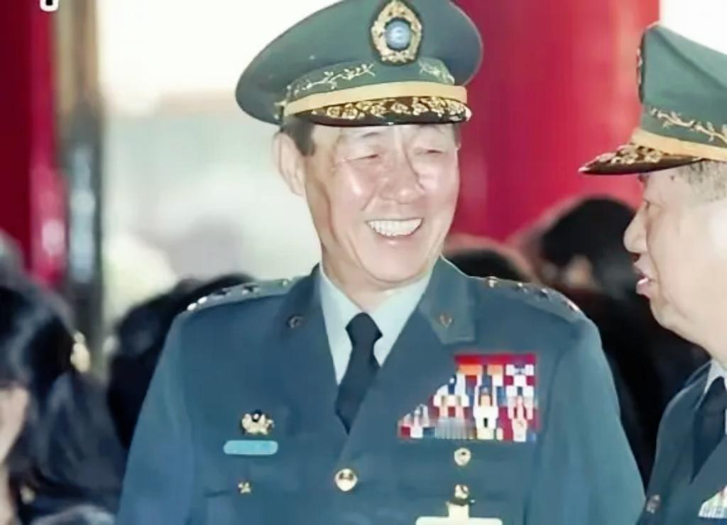 台军一级上将曾下令死守台海，但为回安徽老家探亲祭祖，主动辞去一级上将终身职职位！