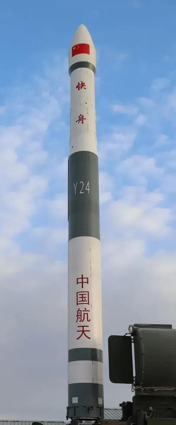 1月11日11时52分，酒泉默默地打了一发“快舟一号甲”遥24，把“天行一号”0