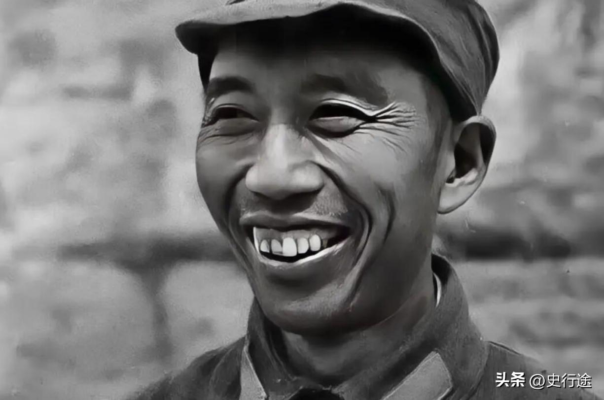 当年毛主席为什么选定王震去坐镇新疆？

1950年1月，王震在新疆省财经委员会报