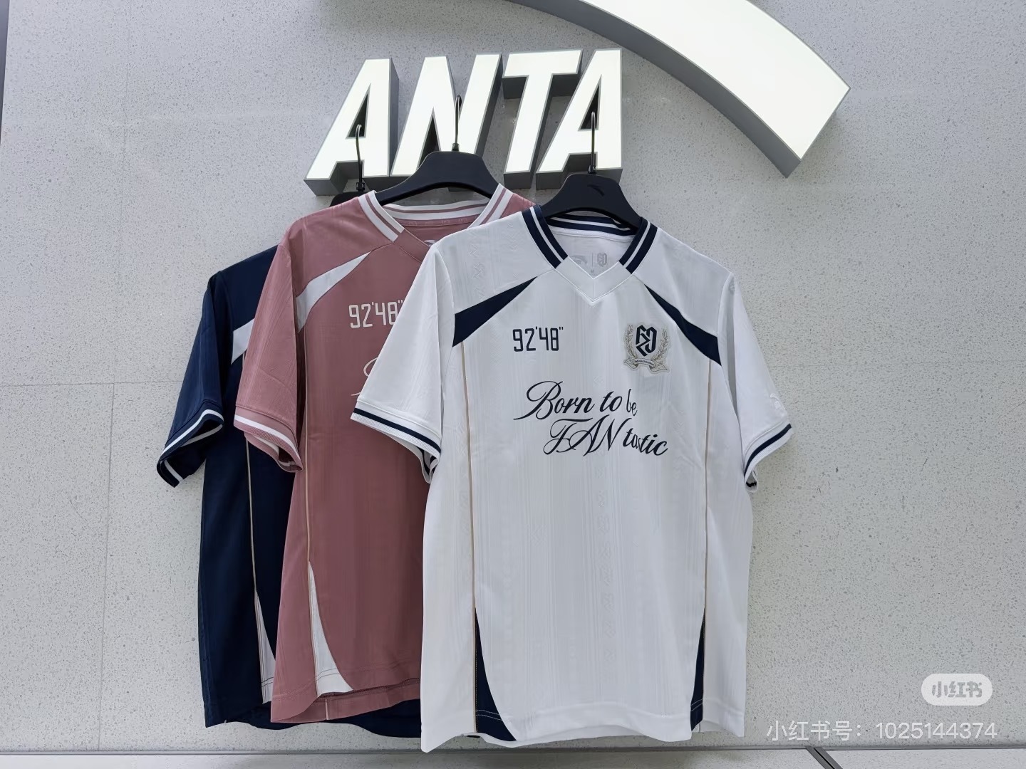 怎么觉得哪个颜色都好看乒颜一 安踏樊振东系列