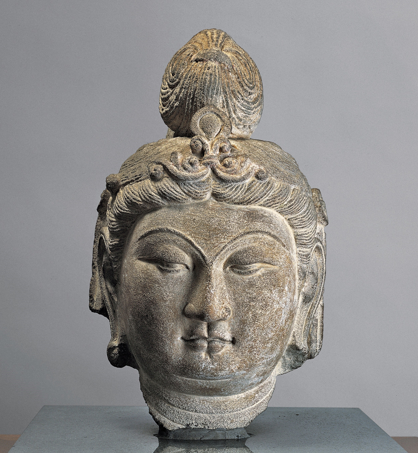 日本根津美术馆收藏的唐代菩萨头像， 高35cm 