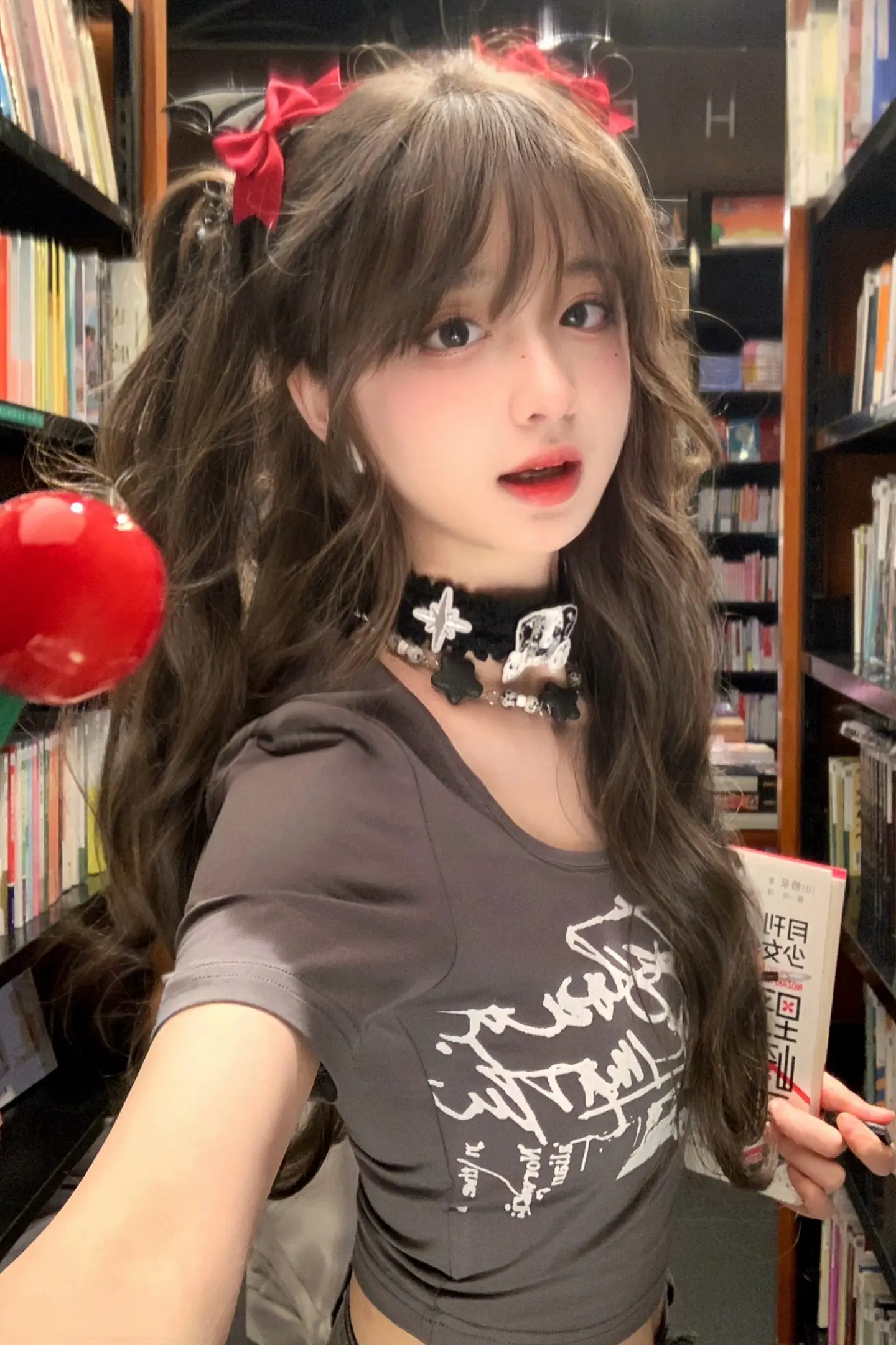 泥嚎👋🏻。