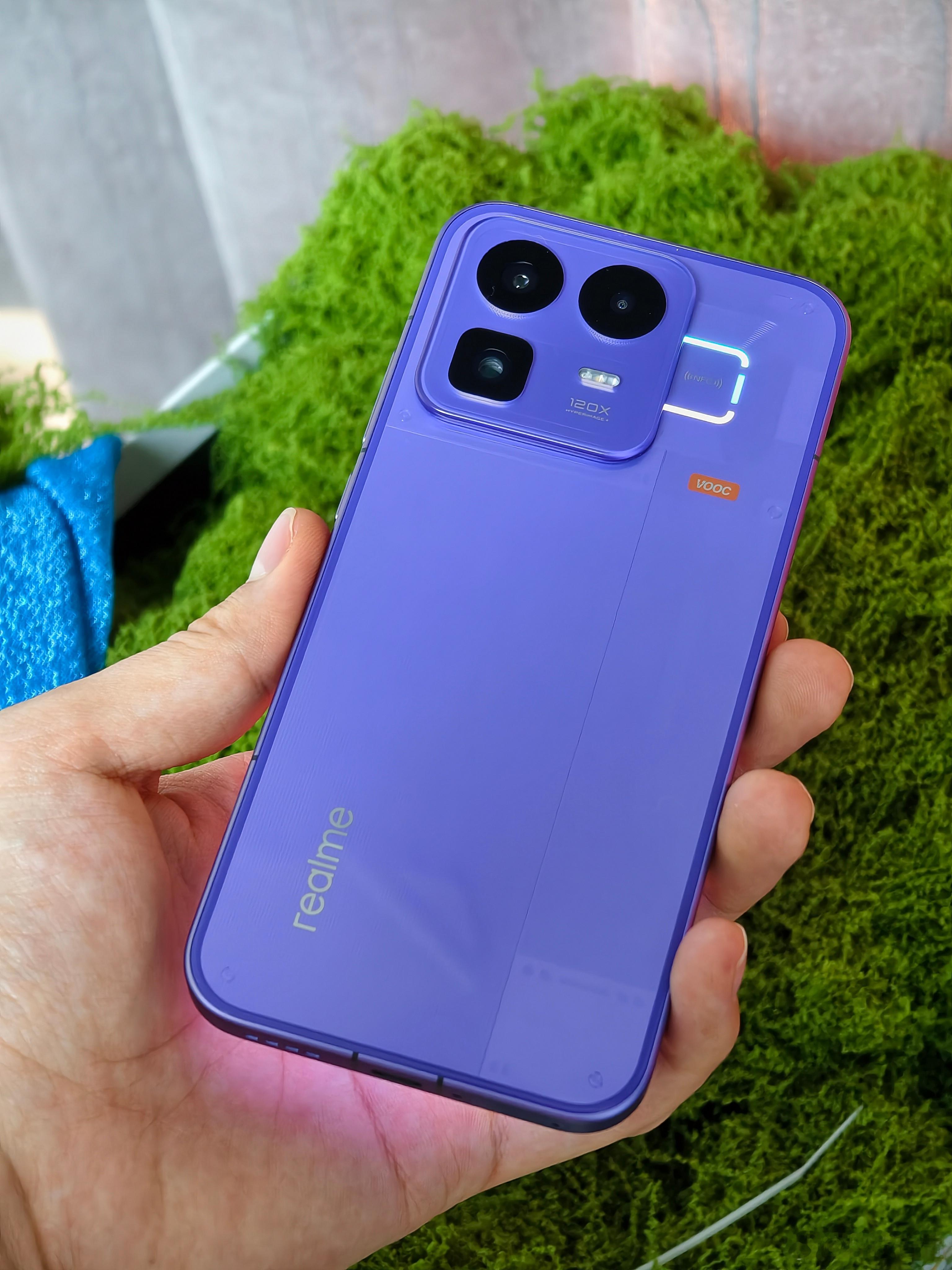 之前拍的Neo 8可以放出来啦，好看是真好看，尤其是这个蓝色的质感，科技感和未来