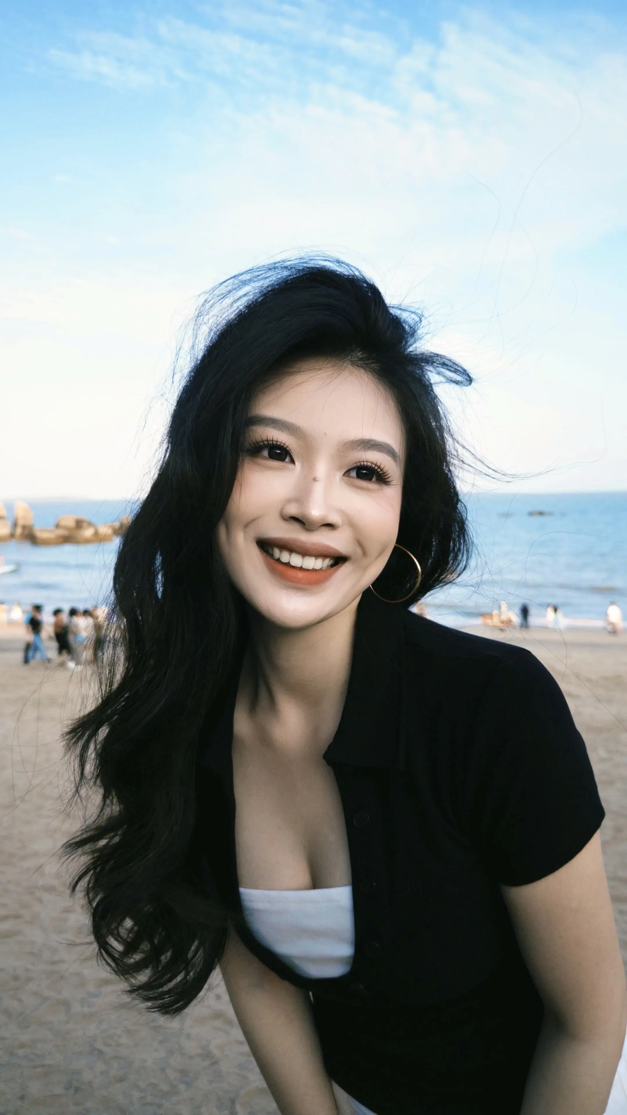 人在什么时候最有魅力  就是拥有那种自信  大胆  野心明媚的张扬  ...