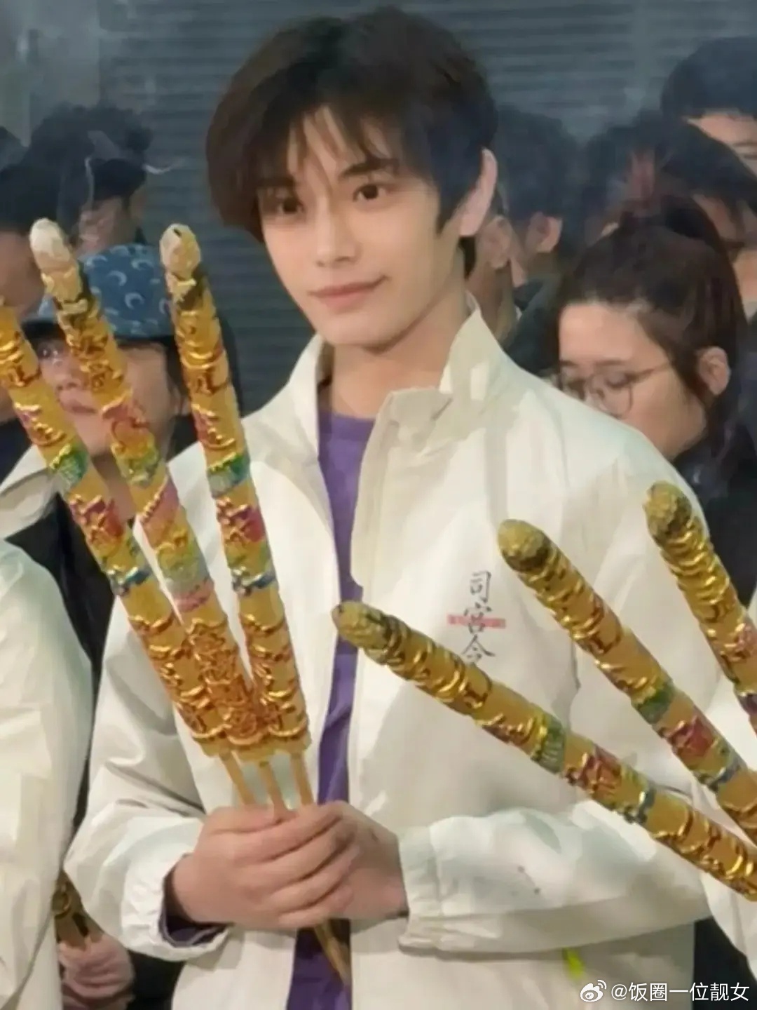 丁禹兮这张图不会是AI的吧，感觉他不长这样啊