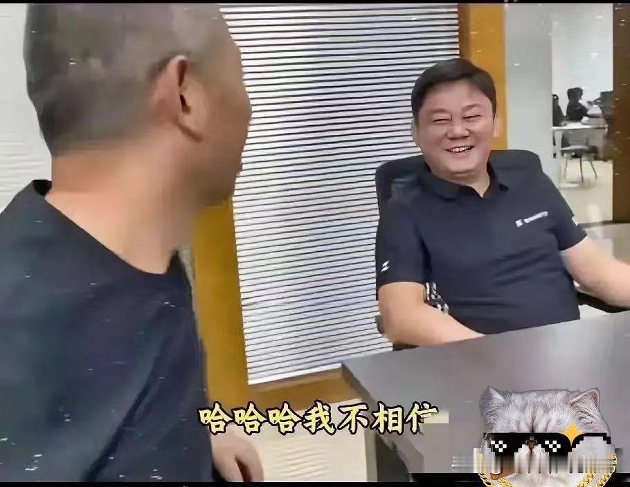 张雪的师傅牙哥跑到重庆找张雪要求免费送他一台机车820RR，张雪马上就答应了，但