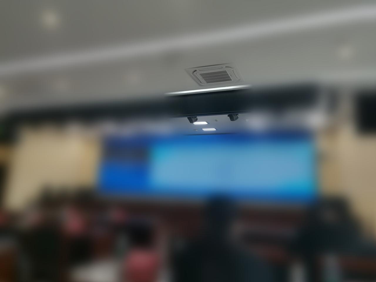 视频会议与视频培训正成为基层老师又一个负担。
随着现在视频直播的普及，现在越来越