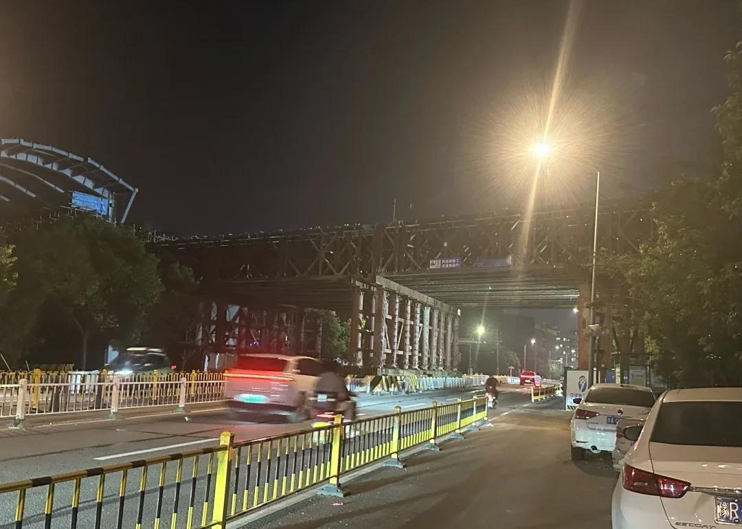 宁波10号线 观附公路段
宁波地铁