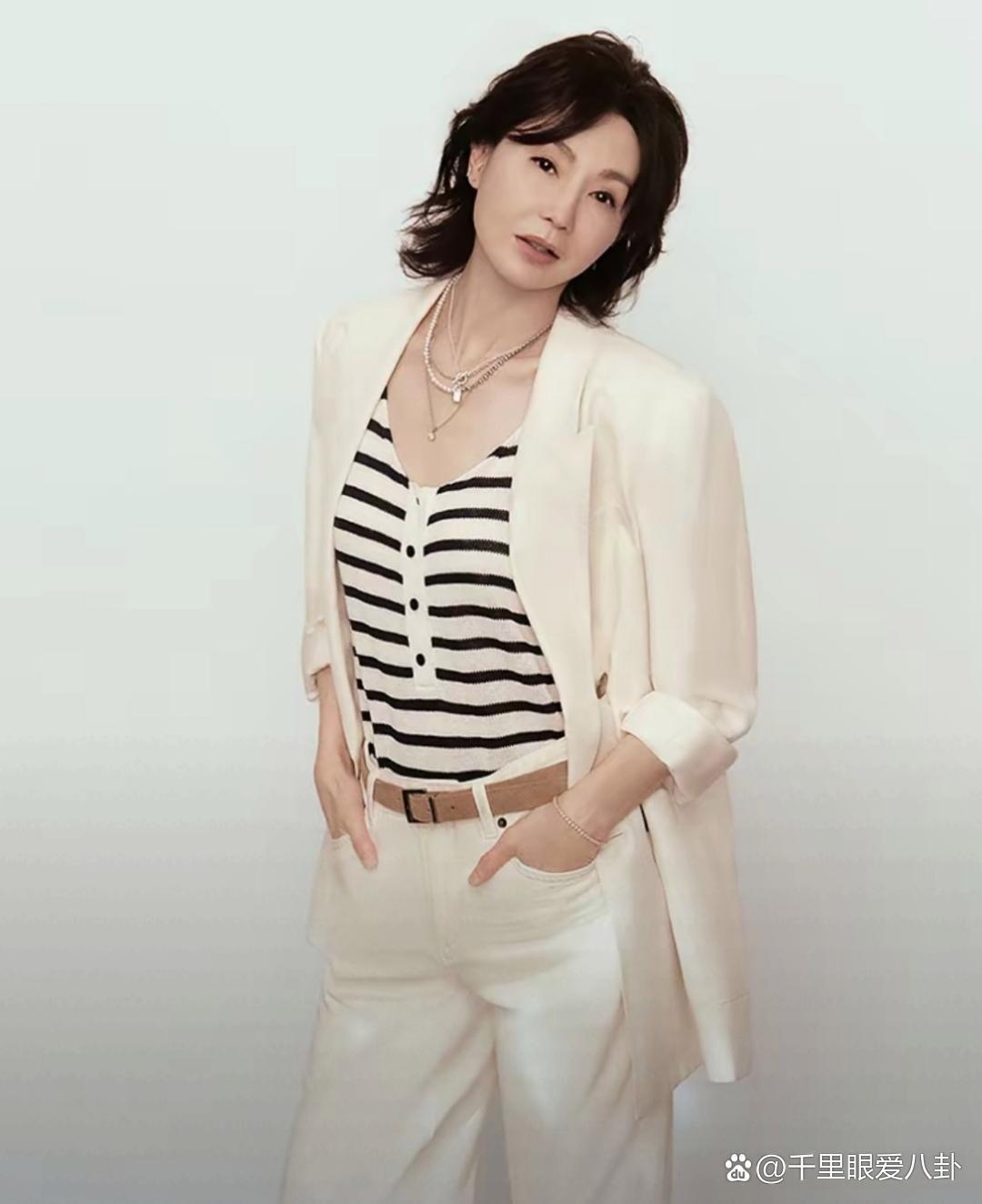 张曼玉最新照片，难掩年龄感。 