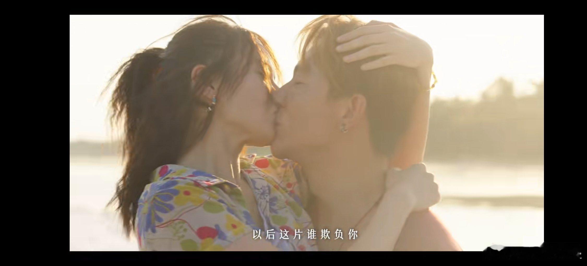 不是很受得了黄轩一把年纪老演和95.00热烈打啵、夫妻之类的戏 ​​​