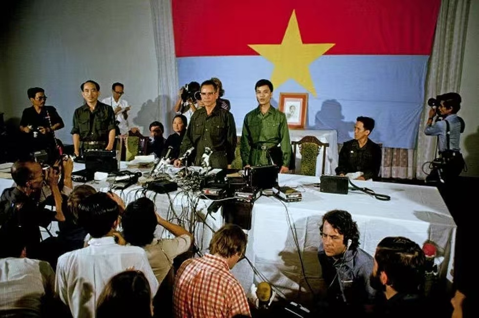 🔴 1976 年 7 月 2 日，越南实现国家统一！越南民主共和国与越南南方共