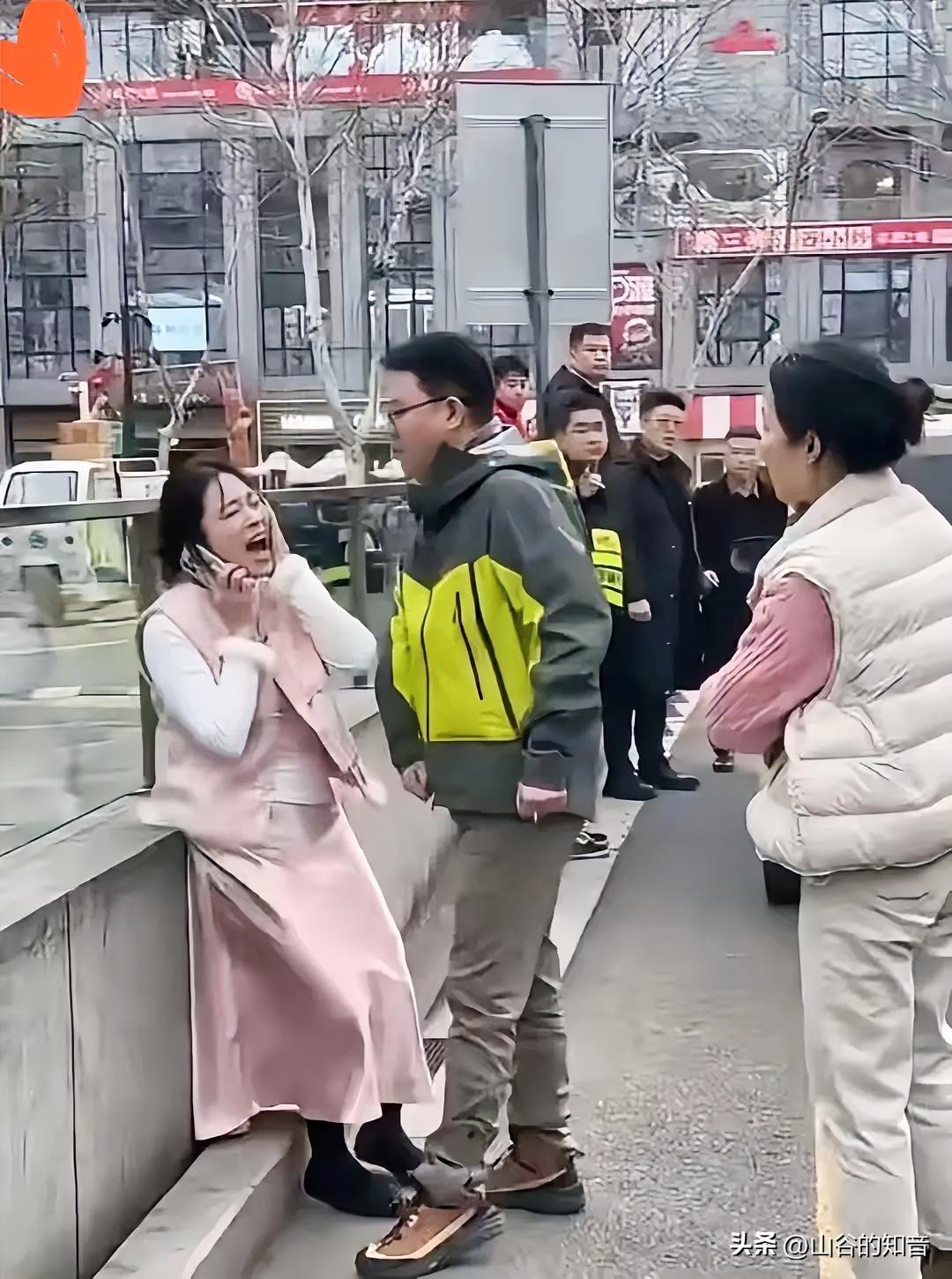 扬州被打女司机，给所有出门在外的女人提个醒：你可以没文化，也可以没车技，但绝对不