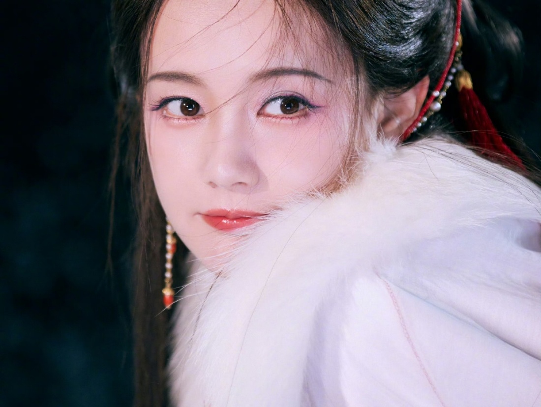 李一桐曾被大冰写进书里李一桐本身就是一个很好很好的人 她值得所有爱 ​​​