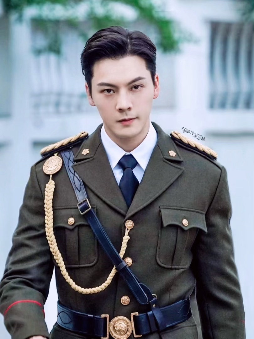 陈伟霆天生反内耗体质陈伟霆曾在20岁试镜屡屡碰壁试镜碰壁是年少常态，难得的是陈伟