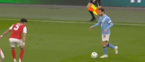 4.69分！31岁凯帕快哭了：9万人前失误坑惨阿森纳 7年前噩梦重演北京时间3月