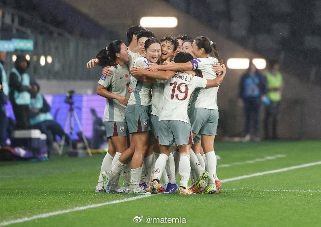 中国女足2比1朝鲜女足 2026女足亚洲杯B组比赛全部结束：中国女足以🇨🇳2