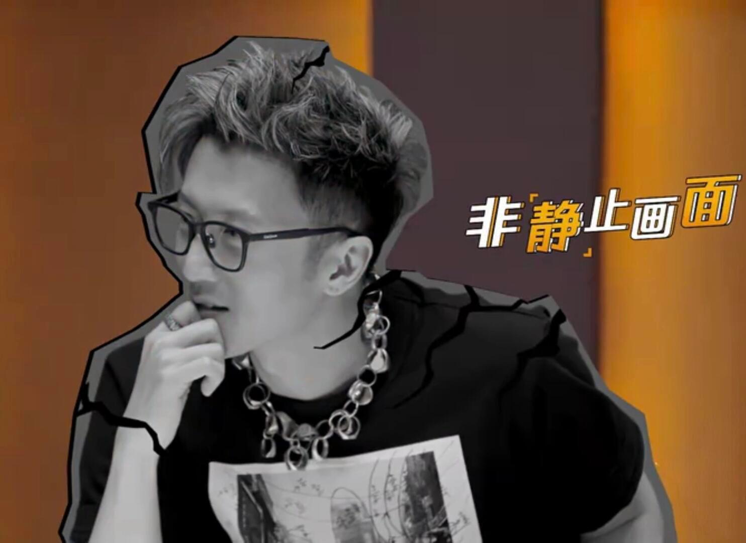 谢霆锋最i的人讲最深的话 没想到谢霆锋聊起美食来瞬间就不i了，从饮食文化聊到餐桌