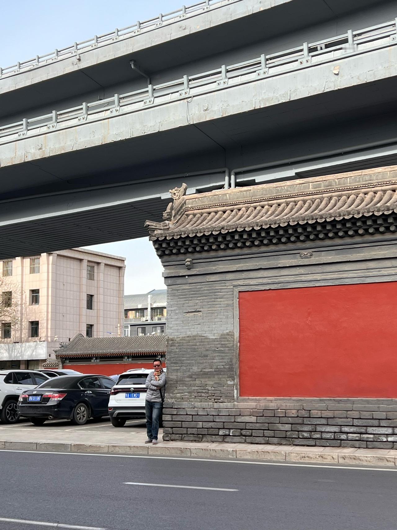 发现了路，就不会路远，一个人一定要做自己最热爱的事情，因为找到了自己最热的事情，