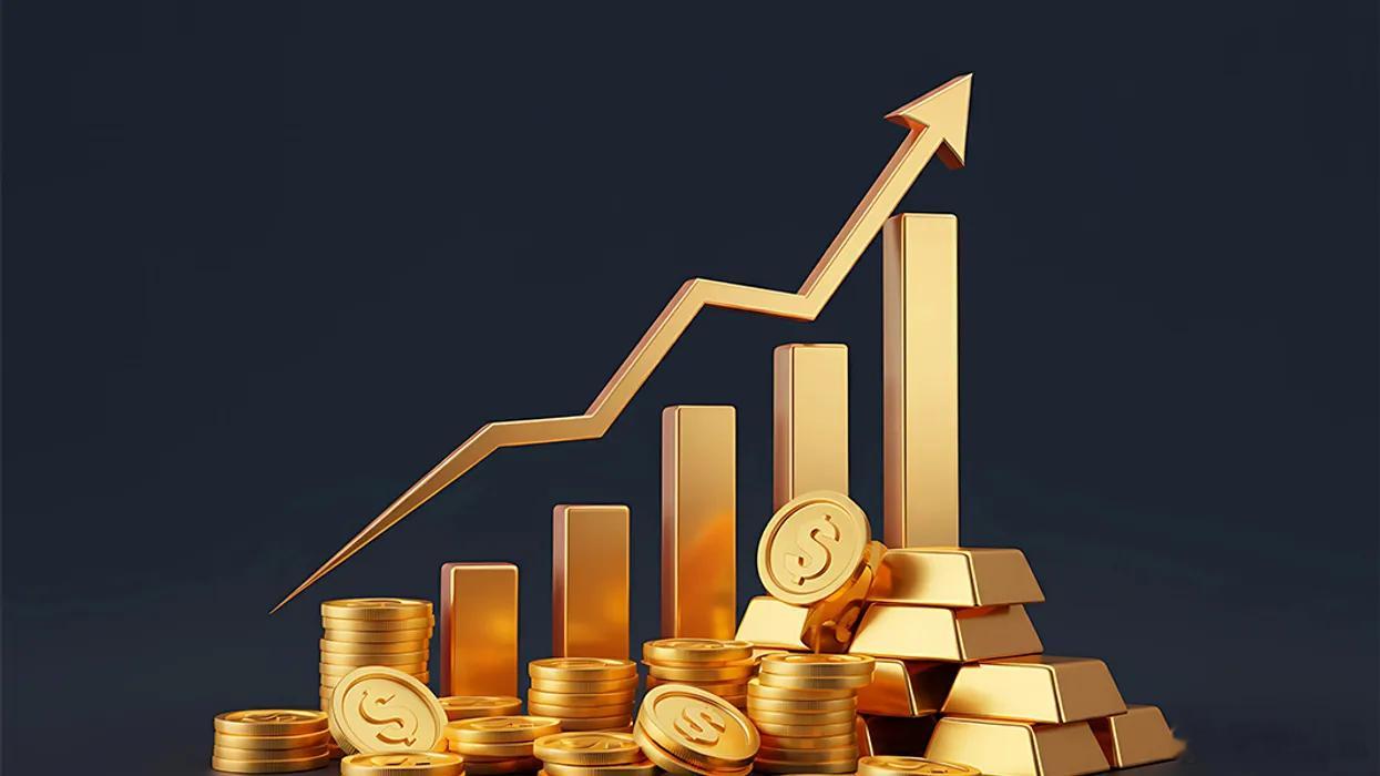 金价狂飙金饰一口价也要涨國內黃金價格還在漲，買金條、金飾甚至投資金幣，都比國際市