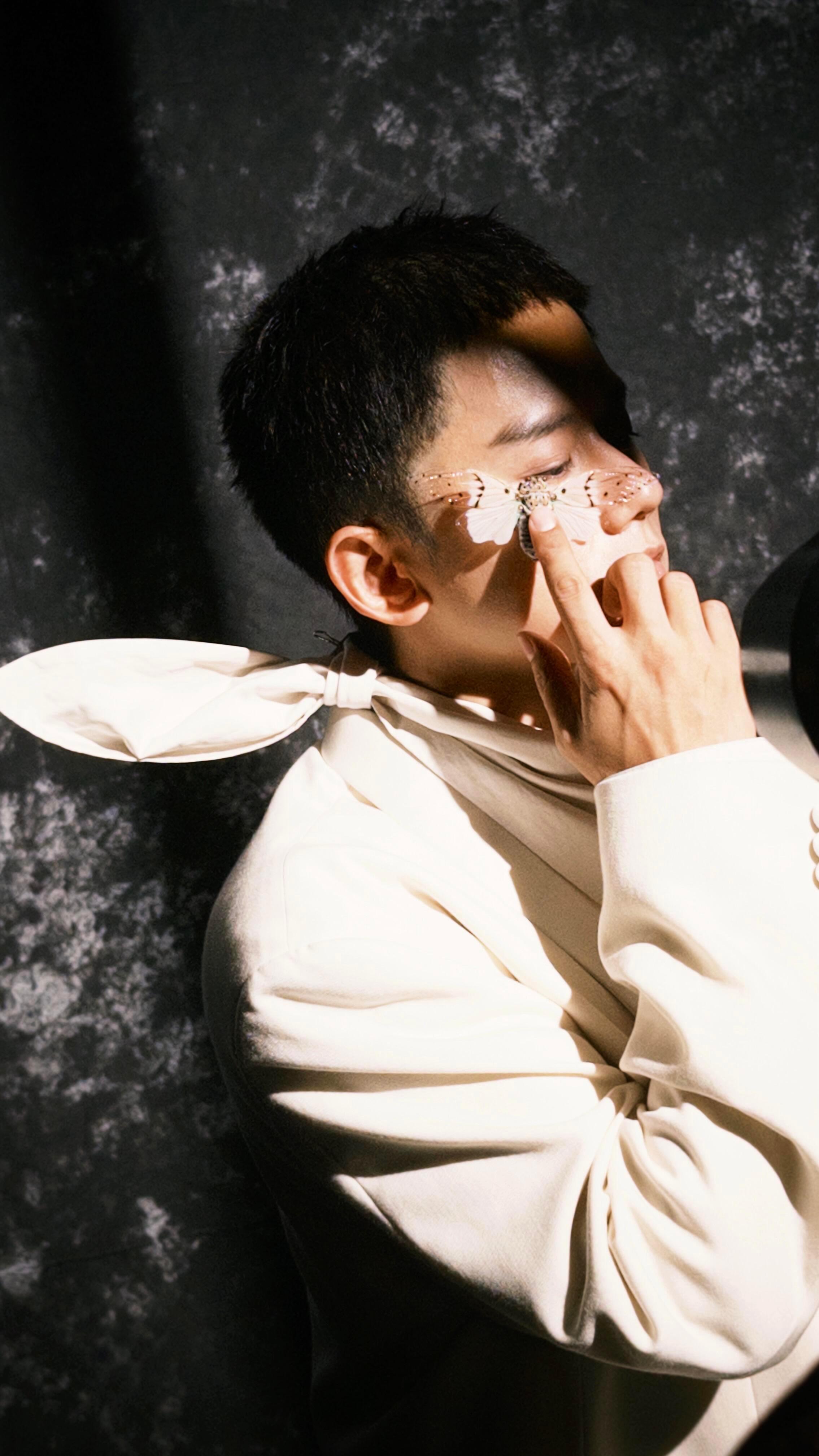 张杰明天45岁生日了