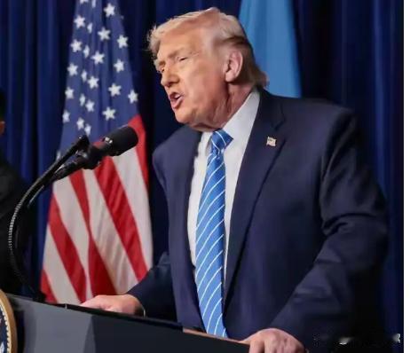 彻底变态！今天，美国总统特朗普宣称，将对法国葡萄酒和香槟，征收200%关税。
1