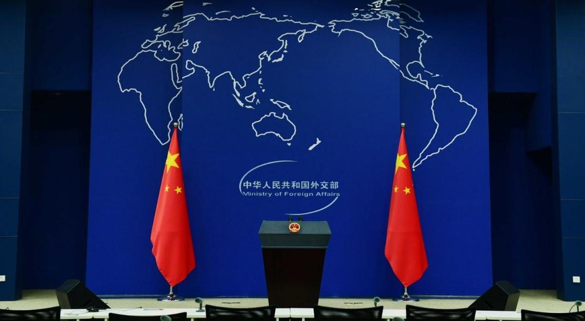 默茨对中对美两种表态，外交部宣布访华行程，国际关系回归利益

据外交部发言人2月